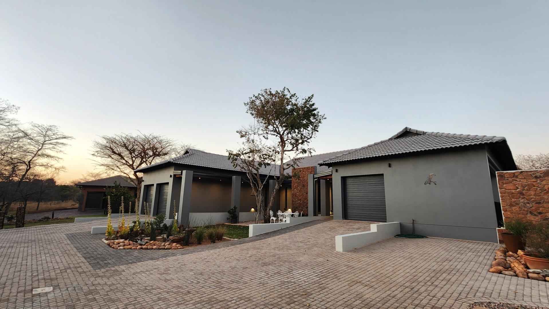 754579_Front_View_3.jpg