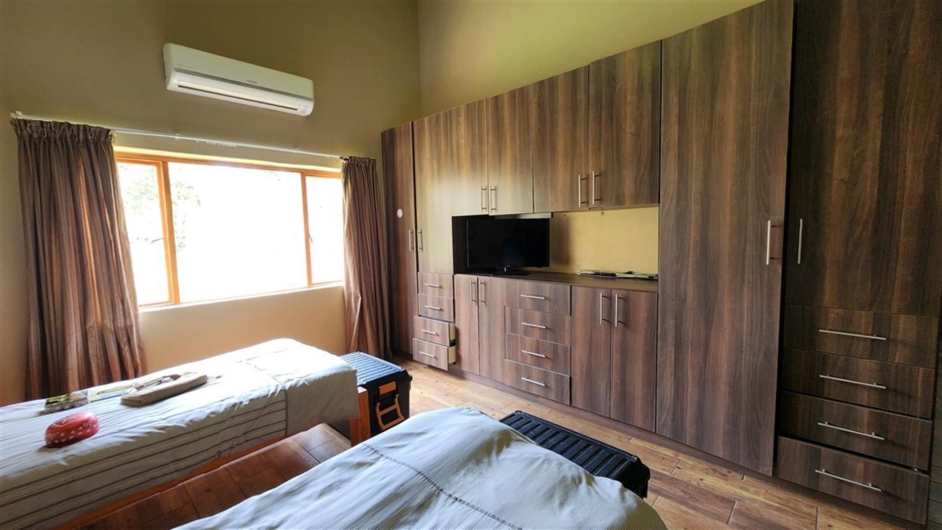709958_Kids_bedroom.jpg