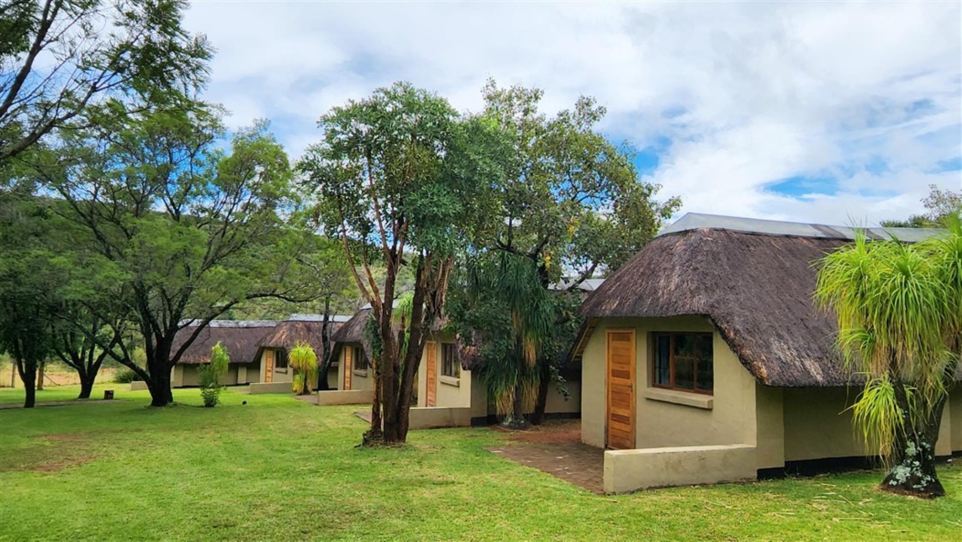 709958_River_Lodge_Chalets_2.jpg
