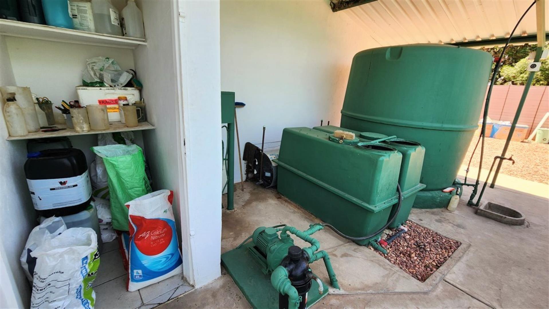 731183_Irrigation_and_Chemicals_2.jpg