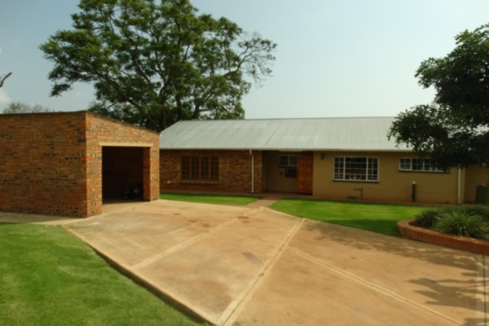 732378_1419ha_Feedlot___Irrigation_and_Game_Combination_Farm_for_Sale_Naboomspruit_(58).jpg