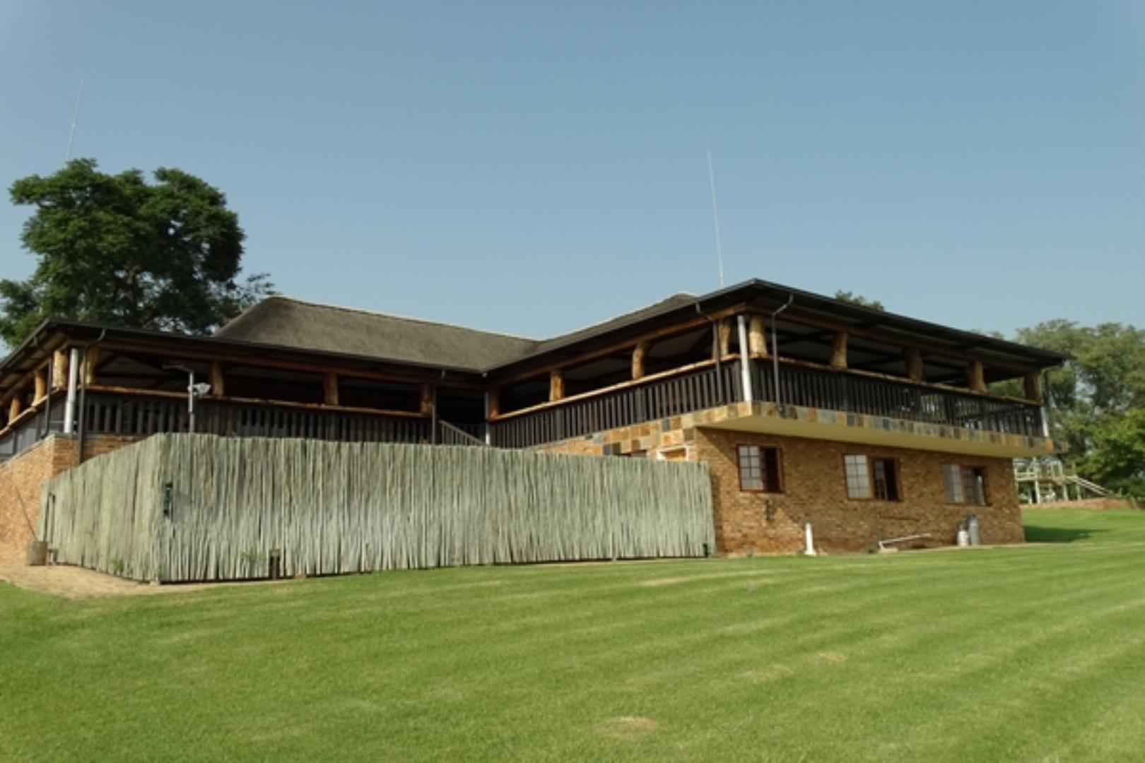 732378_1419ha_Feedlot___Irrigation_and_Game_Combination_Farm_for_Sale_Naboomspruit_(9).jpg