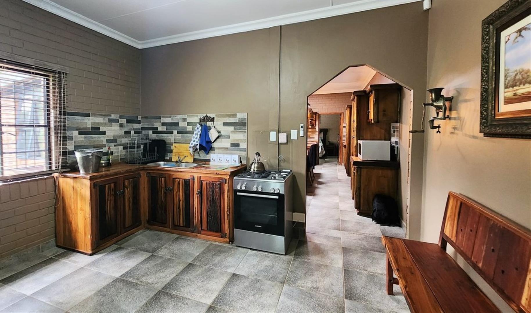 739790_Scullery_2.jpg