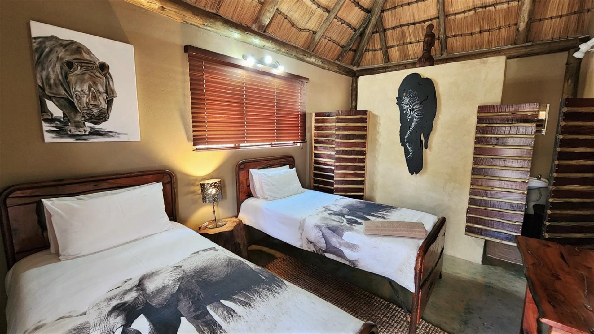 740019_Bedroom_5a.jpg