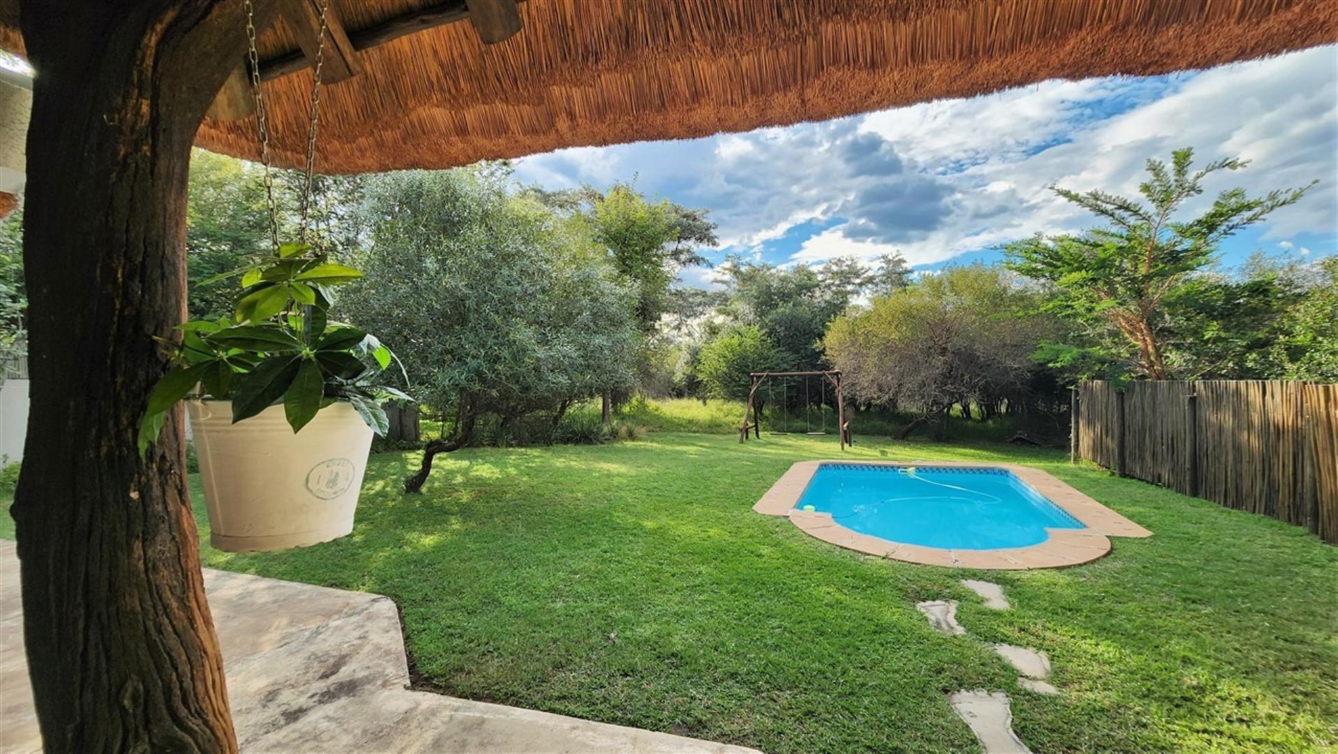 740079_Pool.jpg