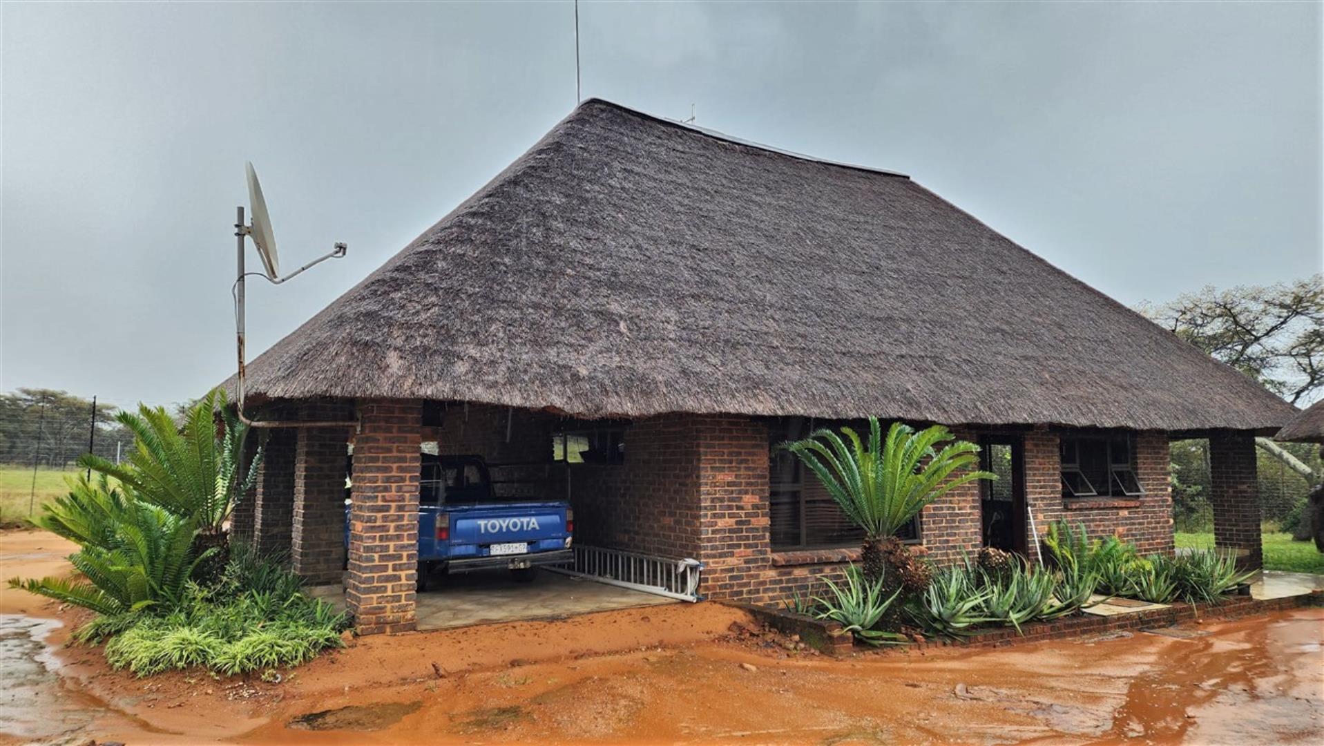 740420_Main_House_One_Bedroom_Guest_House.jpg