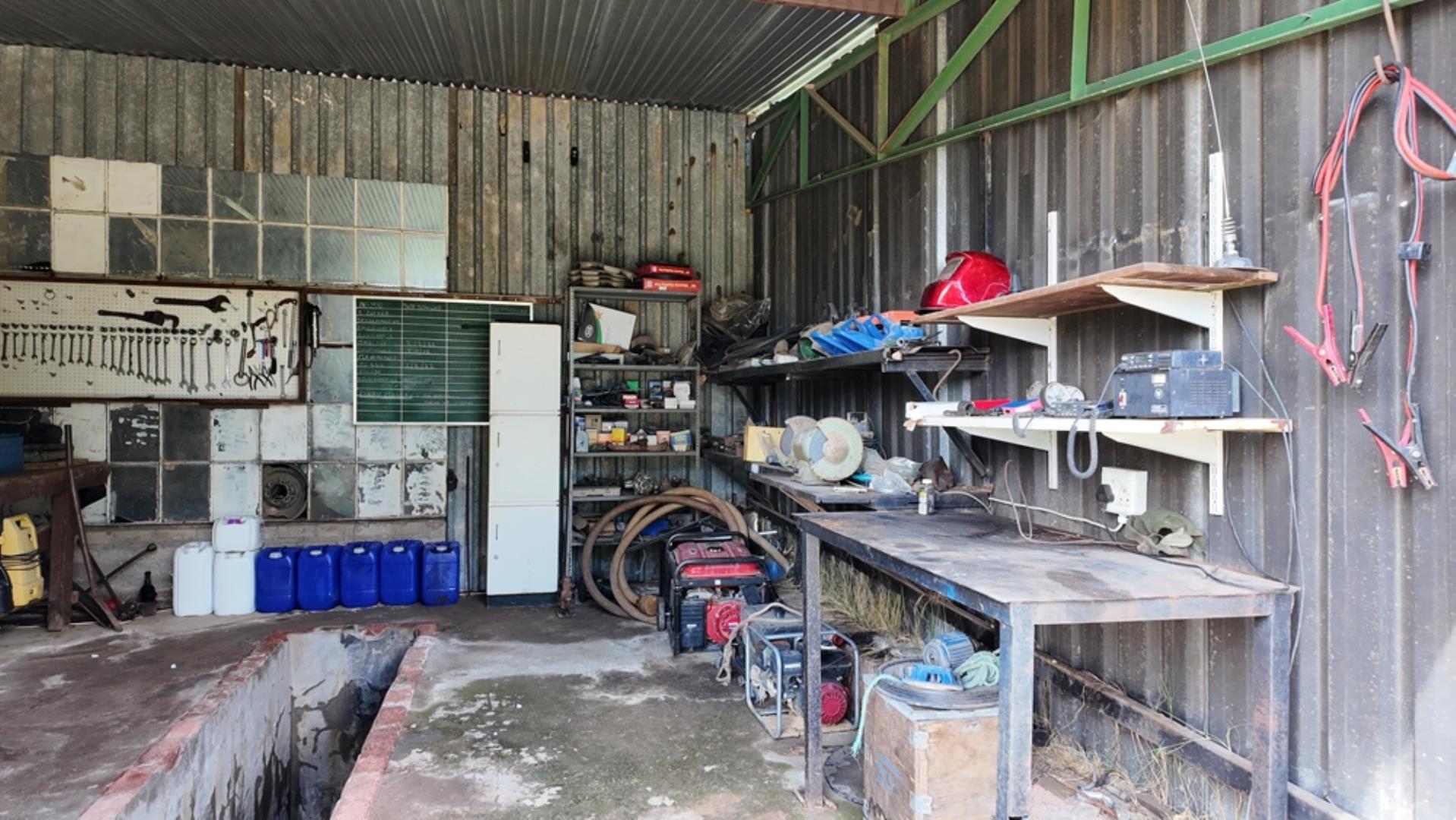 740697_Game_Farm_FOR_SALE_Naboomspruit_990ha_(28).jpeg