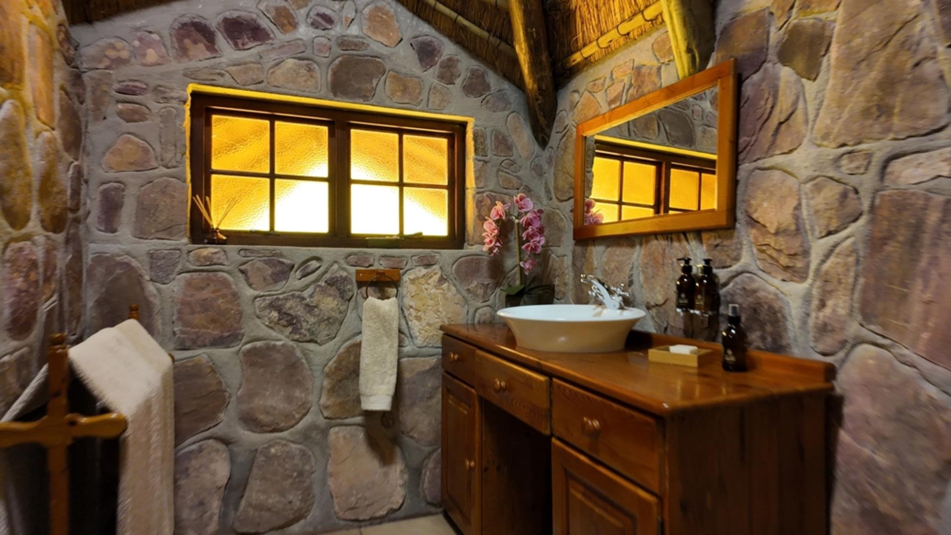 740697_Game_Farm_FOR_SALE_Naboomspruit_990ha_(63).jpeg