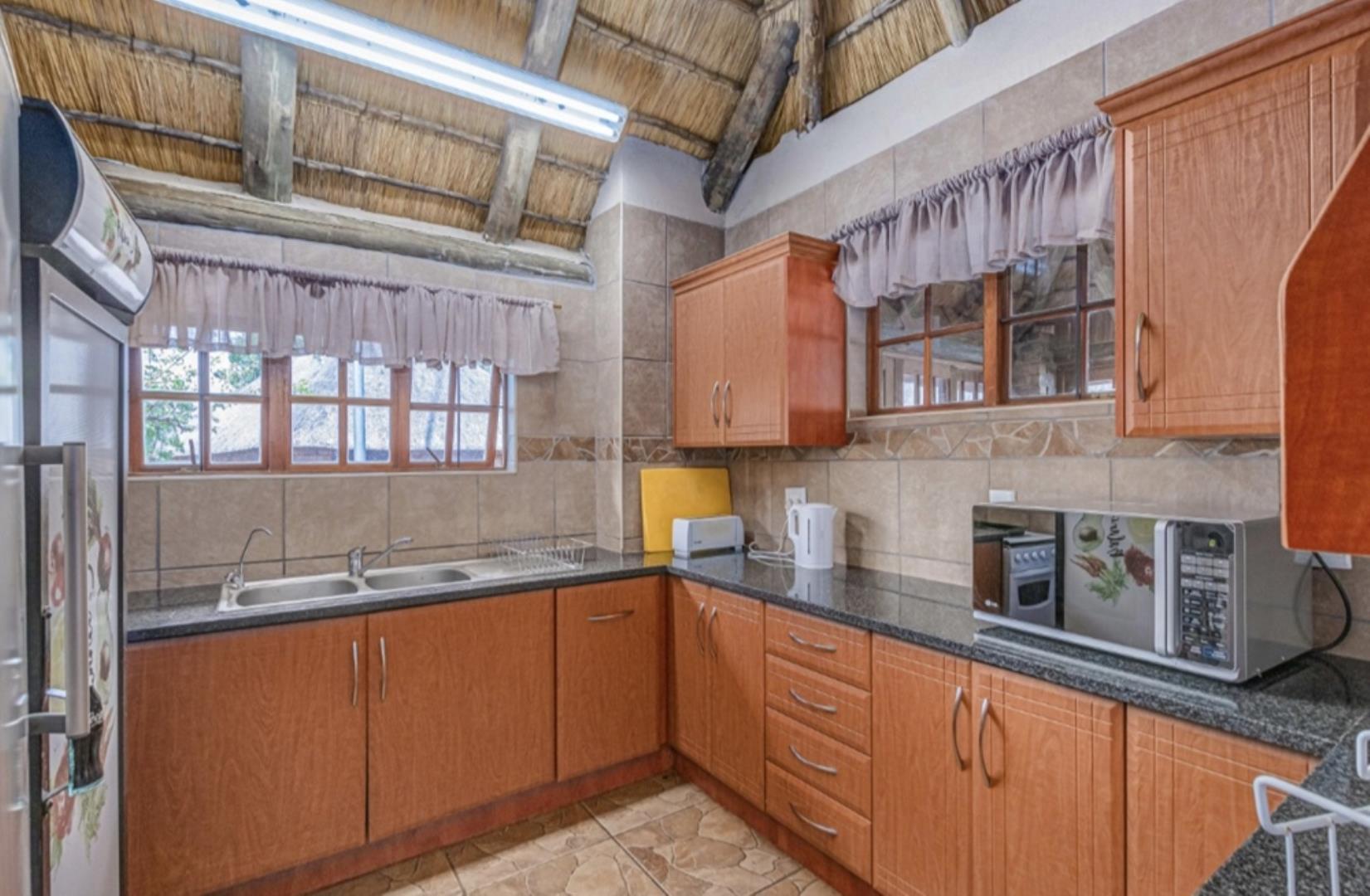 765586_225ha_Groblersdal_Exeptional_Game_Lodge_and_Game_Farm_FOR_SALE_(36).jpeg