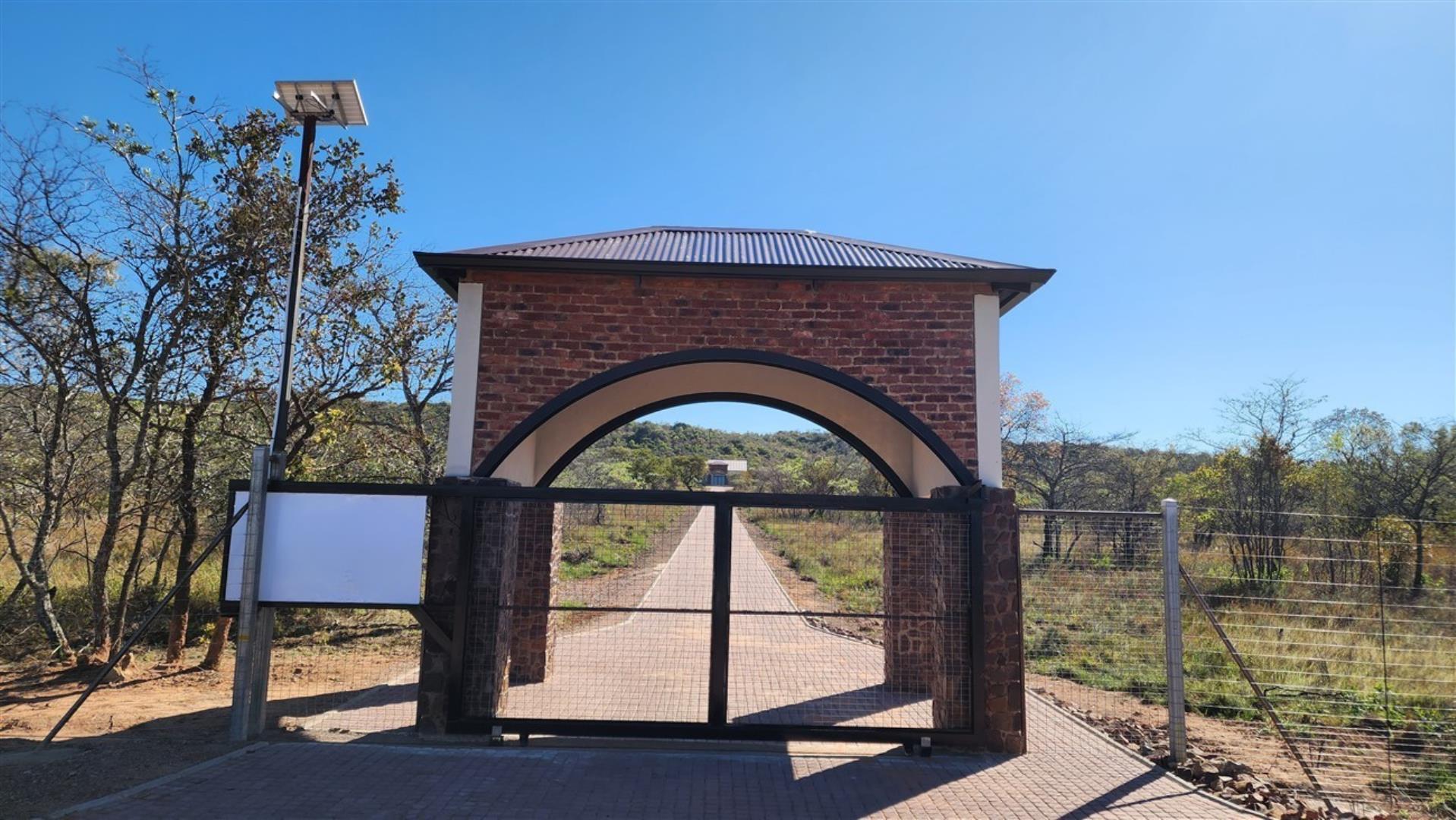 765859_Entrance_1Fx.jpg