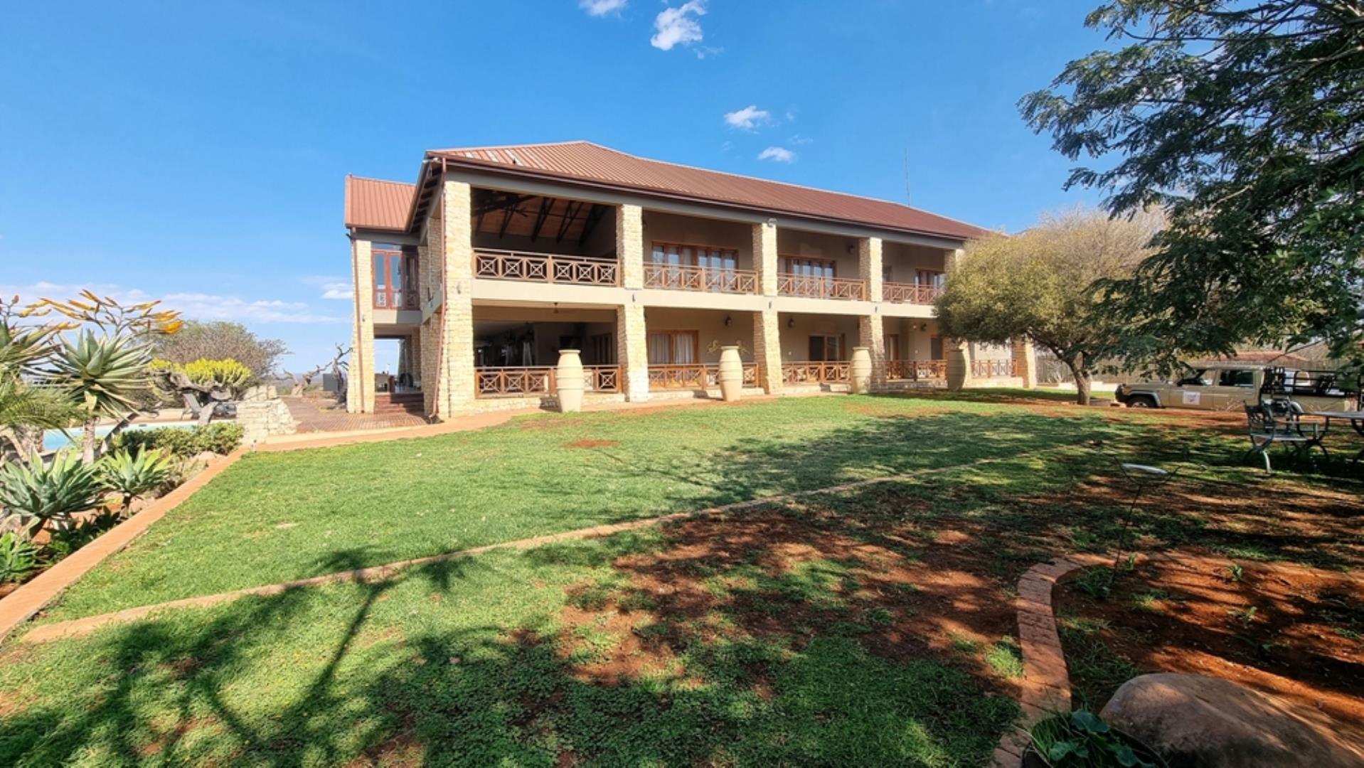 766079_1054ha_Luxurious_Game_Farm_For_Sale_Marken_Area__South_Africa_(13).jpeg