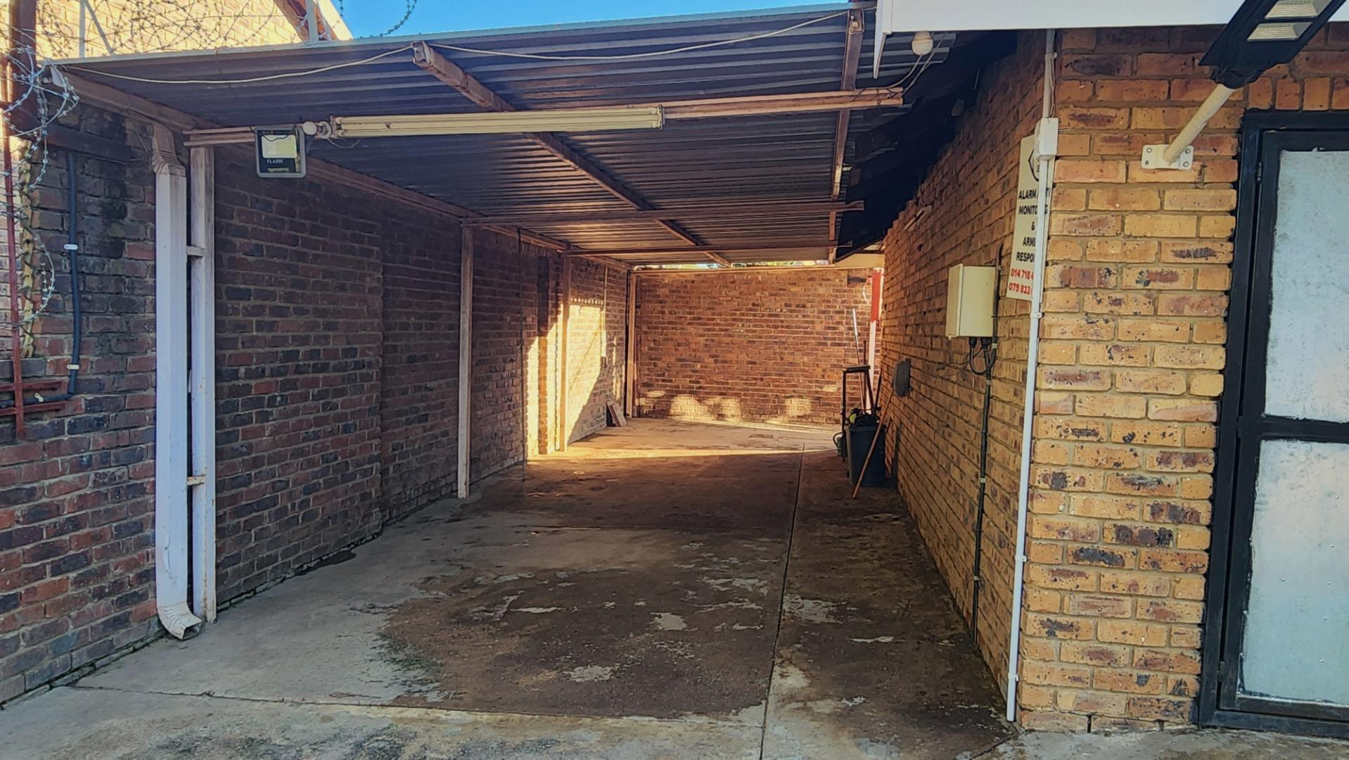 766286_Carport_1.jpg