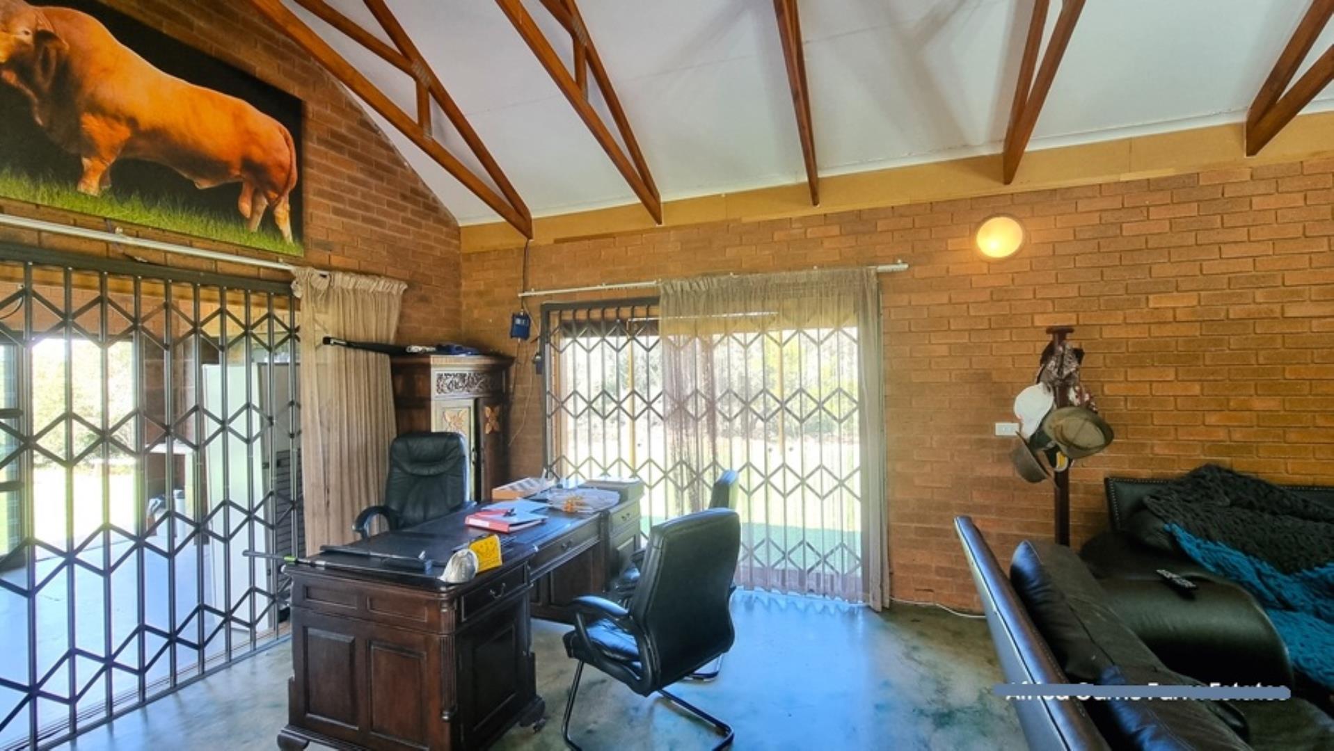 769254_Naboomspruit_Cattle_Farm_For_Sale__(13).jpg